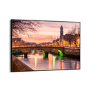 Quadro Stampa su Tela Riflessi urbani, Dublino - CupidoDesign