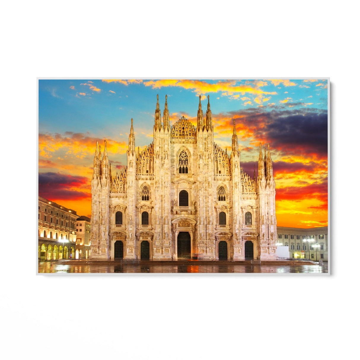 Duomo di Milano al Tramonto, Italia - CupidoDesign