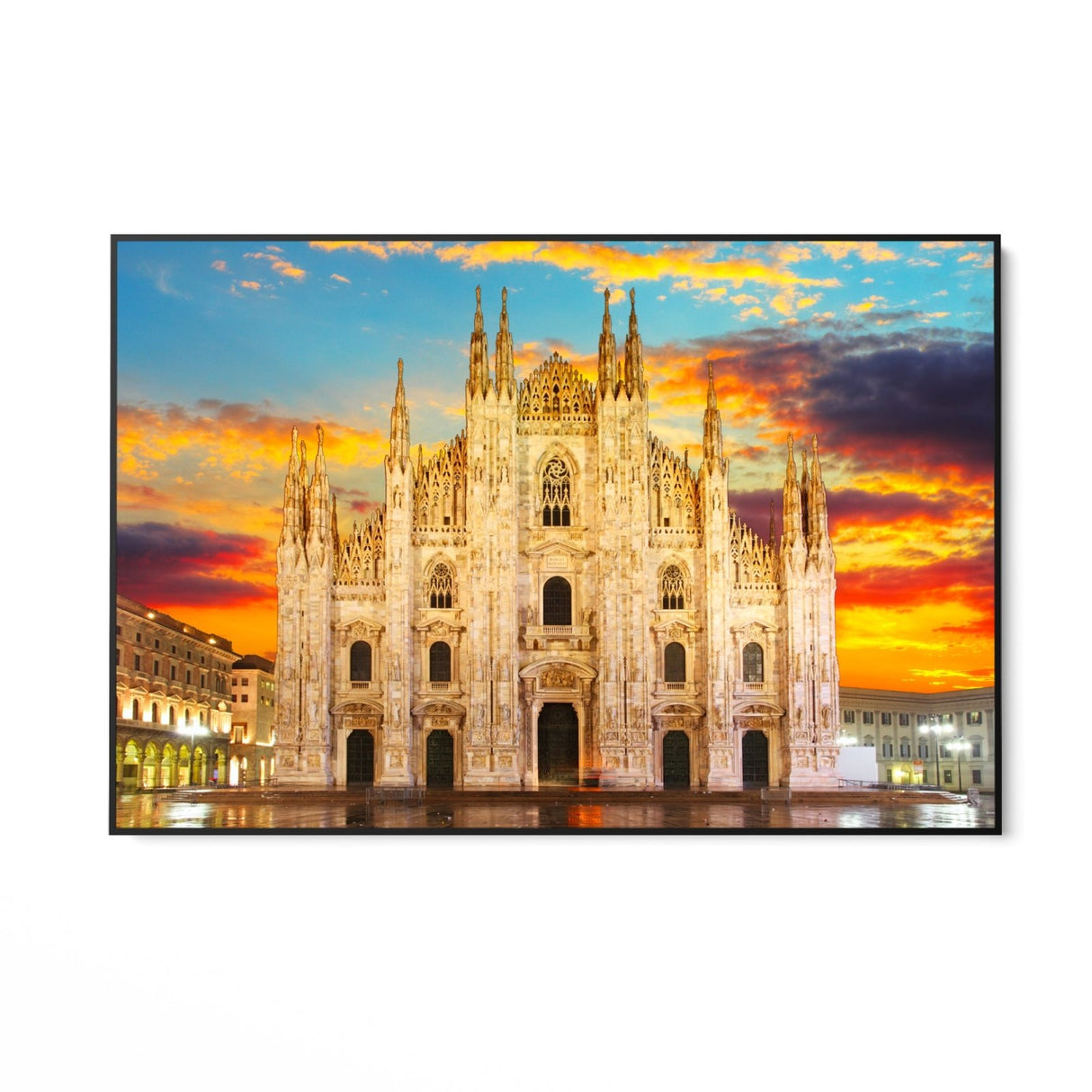 Duomo di Milano al Tramonto, Italia - CupidoDesign