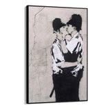 Kissing Coppers, Banksy - CupidoDesign