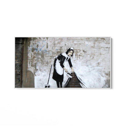 Sweep it Under the Carpet – Londra, Banksy
